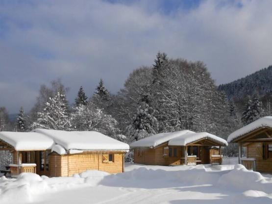 6.CHALET BOIS MONTAGNE 35M² mit Terrasse *