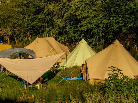 Camping Stellplatz NATURE 100m² - Preis für 2 pers. - ohne Strom