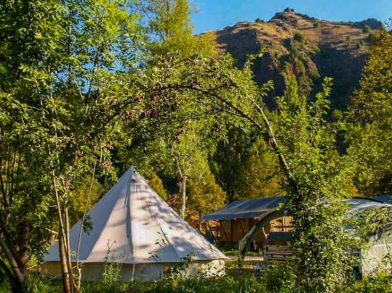 Camping Stellplatz CONFORT 100m² + Strom