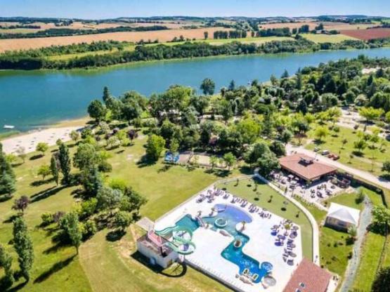 Ciela Nature Lodge Zelt – 2 Schlafzimmer – ausgestattete Küche – Badezimmer