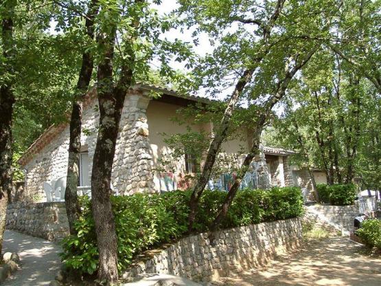 Bungalow 6- 1 Schlafzimmer + 1 Schlafzimmer Kabine + Terrasse + Klimaanlage + TV - 40m².