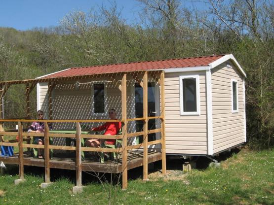 Cabin Lodge  12 m² (1 Zimmer) + überdachte Terrasse