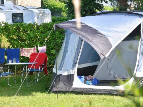 Package Pitch : car + tent / caravan or camping-car