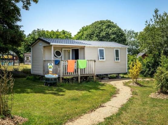 Mobilheim SIMPLY O'HARA 2 Schlafzimmer + integrierte Terrasse  + TV (27m²/2014)