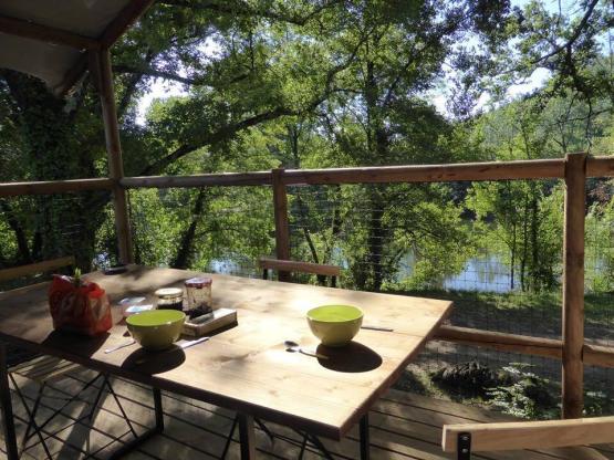 Tente Lodge sobre pilotes 2 habitaciones