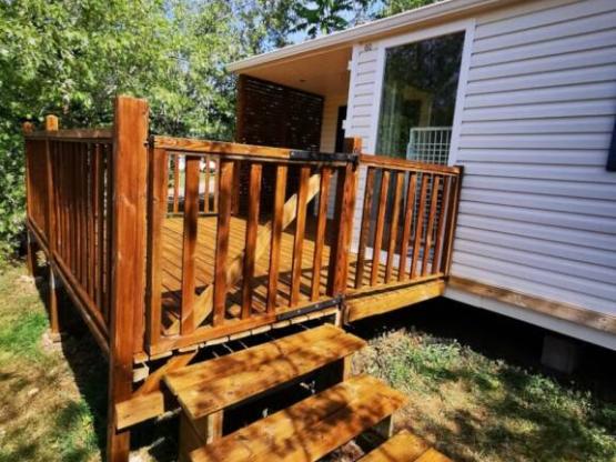 Mobilheim 30m² 2 Zimmer - Halbüberdachte Terrasse