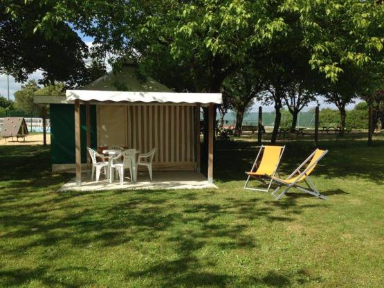 Zeltbungalow 16 m² - 2 Zimmer / ohne sanitärausstattung