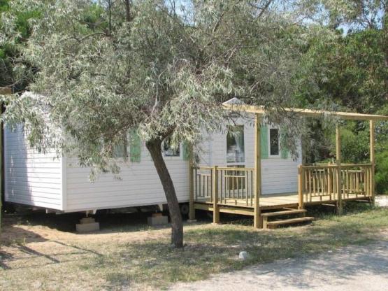 Mobilheim Levant 30m² (3 Zimmer) überdachte Terrasse