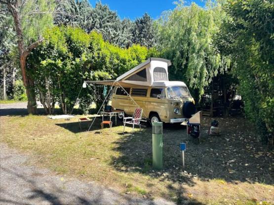 Stellplatz Nature (ohne Strom) (Zelt, Wohnwagen, Wohnmobil / 1 Auto)
