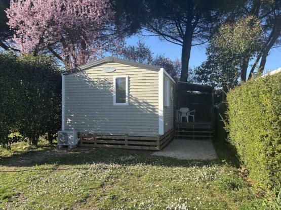 Mobilheim Lodgia 24 m² (2 Zimmer) + terrasse+ TV