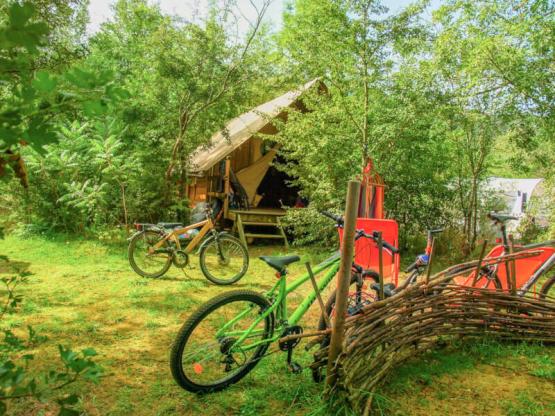 Robinson Zelt 24 m² - 1 Schlafzimmer + Badezimmer