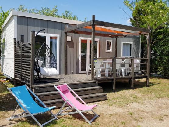 Stacaravan Premium Luxe 32m² 3 kamers +  Bed 160 + TV + Airconditioning