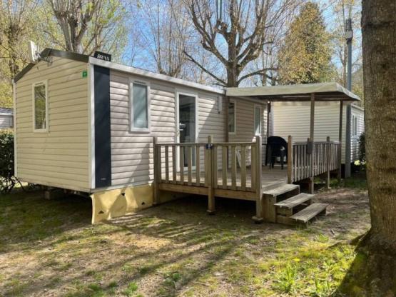 Mobilheim Confort 24m² 2 zimmer - Halbüberdachte Terrasse + TV