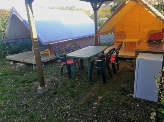 Canada Treck 12m² 1 zimmer (ohne Sanitäranlagen)