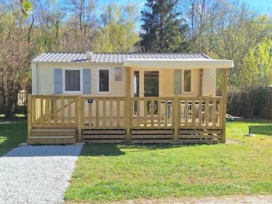 Stacaravan Ibiza Confort 26m² (2 Kamers) +  18 m² semi-overdekt terras (nieuw !)