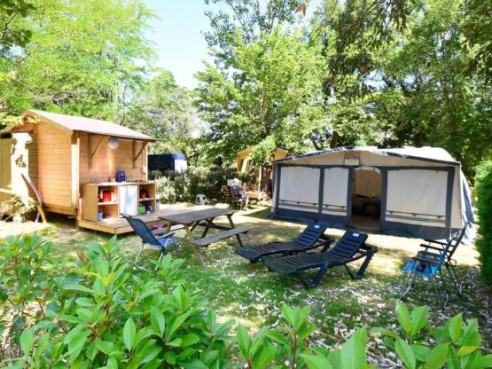 Premium Campingplatz + private sanitäre.