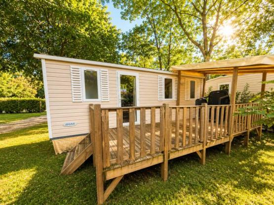 Mobilheim Standard 21m² 2 zimmer - Halbüberdachte Terrasse + TV