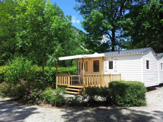 Mobilhome - 2 Schlafzimmer : 1 Schlafzimmer mit 1 Doppelbett, 1 Schlafzimmer mit 2 Einzelbetten