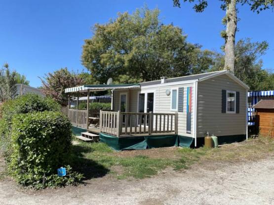 Mobilheim Confort+ 28m² (2 Zimmer) Halbüberdachte Terrasse