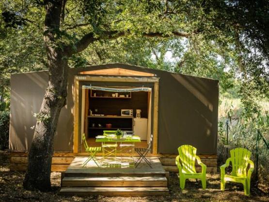 Lodge MAORI 17 m2/ 2 Zimmer (ohne Sanitäranlagen)