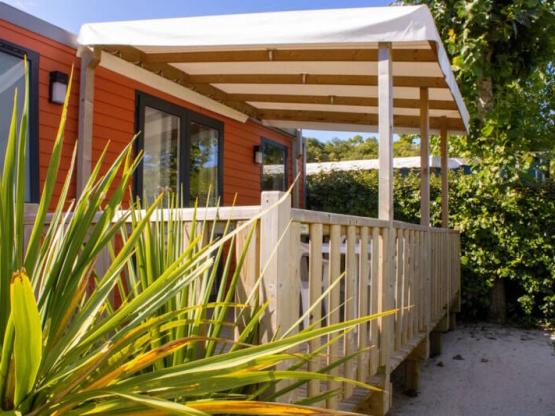 Cottage PAPAYE - 33m² - Halbüberdachte Terrasse - 3 Zimmer