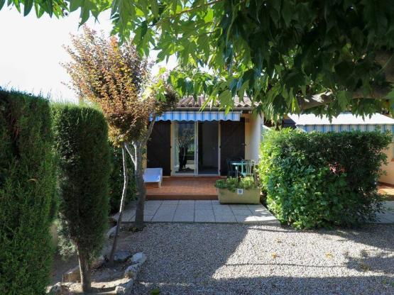 Typ 1 Riverside Bungalow