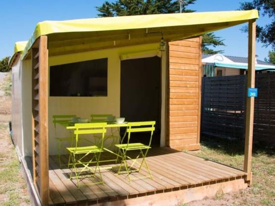 Funflower Standard 23m² (2 Zimmer) - überdachte Terrasse 7m²