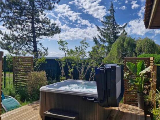 Chalet JACUZZI privat Perce Neige - 2 Zimmer -.