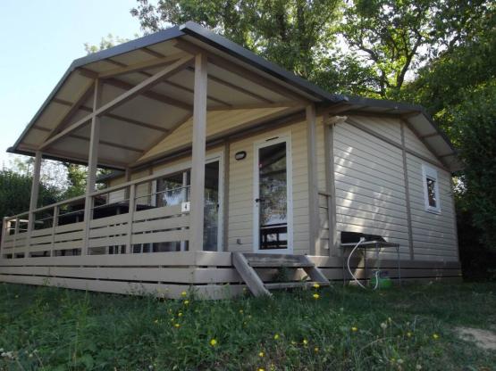 Casa (35m²) con terraza cubierta (18m²), 3 habitaciones