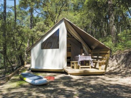 Eco-lodge 17m² + Halbüberdachte Terrasse