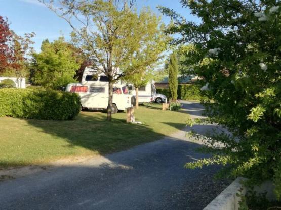 Stellplatz Classic + 1 Fahrzeug