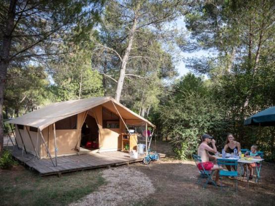 Zeltbungalow Classic IV