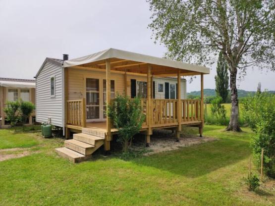 Mobilheim Confort 27.50 M² - 2 Schlafzimmer überdachte Terrasse