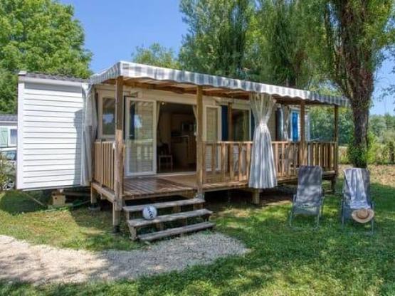 Mobilheim Super Selenia 35m² - 2 Zimmer - überdachte Terrasse 15m² - TV - geschirrspülmaschine