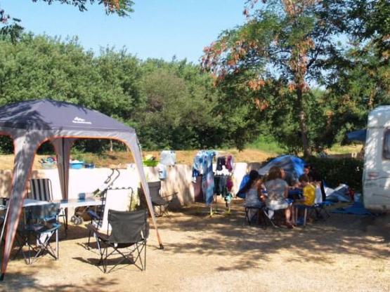 Stellplatz Zelt, Wohnwagen oder Wohnmobil