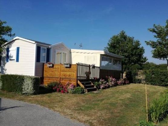 Mobil-home Parc N°8 32m² terraza