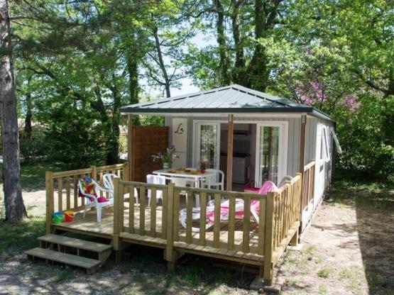 Cottage Provence  27m ² + 16m ² Halbüberdachte Terrasse