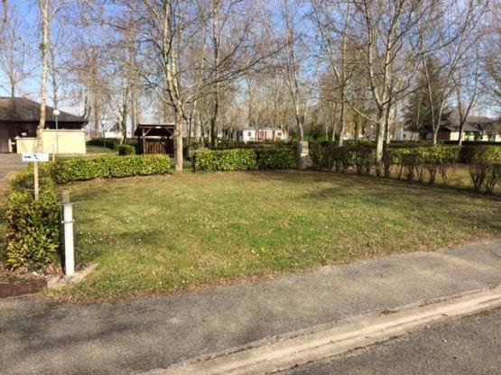 Stellplatz + 1 Auto + Zelt , Wohnwagen oder Wohnmobil