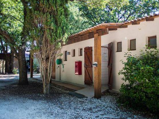 Stellplatz 1 Zelt oder 1 Wohnwagen oder 1 Wohnmobil + 1 auto (Stellplatz ohne Strom)