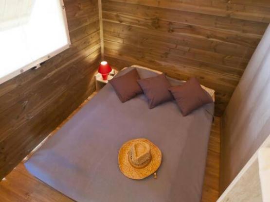 Holzhütte Robinson (2 Zimmer)