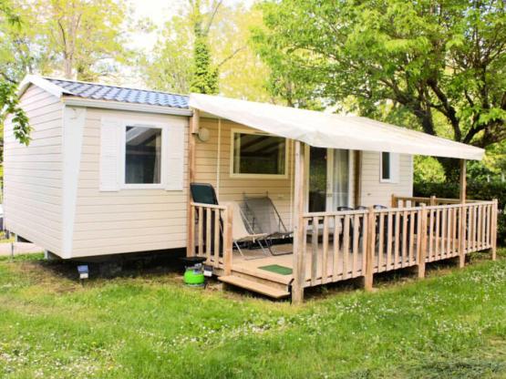 Mobilheim confort 6p(35m²) mit überdachter Terrasse, 3 air-conditioned