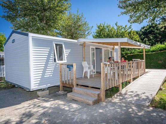 Mobilheim CONFORT 2 Zimmer  34m² überdachte Terrasse behindertengerecht