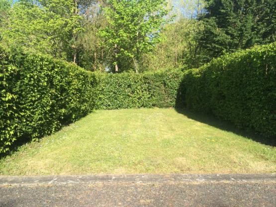 Stellplatz + 1 Auto + Zelt , Wohnwagen oder Wohnmobil +  Strom