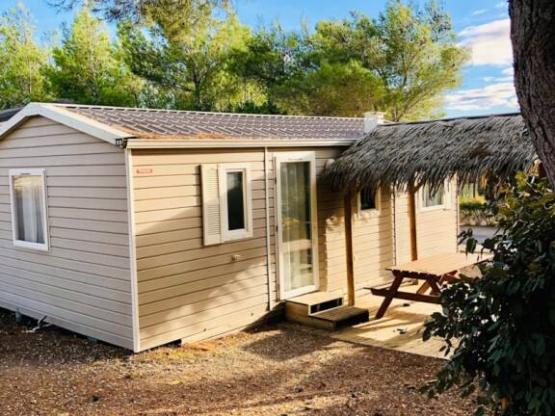 Mobilheim CONFORT FAMILY – Gartenseite