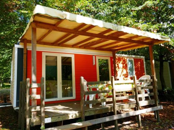 Mobilheim IRM 28m² - 2 Zimmer - überdeckte Terrasse - schöne Aussenfarbe