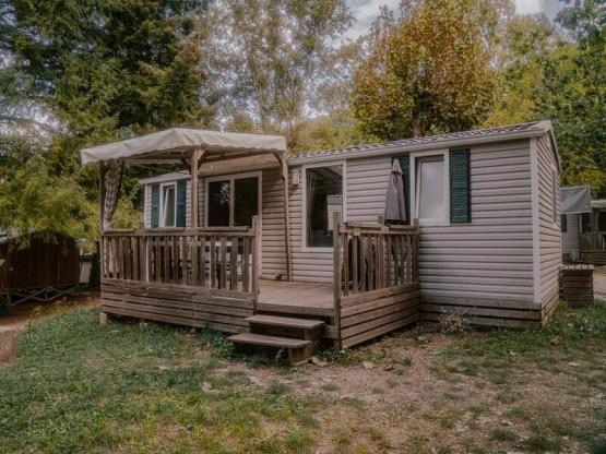 Mobilheim Orchidée Grand Confort 35m² - 2 Zimmer + überdachte Terrasse + CLIM + TV + LV