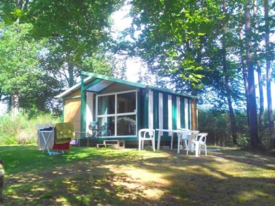 Chalet Bungalow nach außen offen