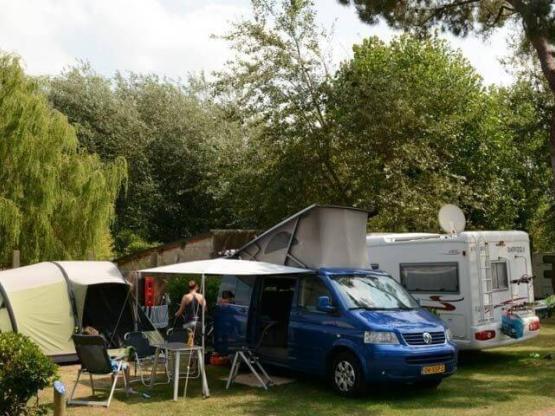 Stellplatz + 1 Wagen