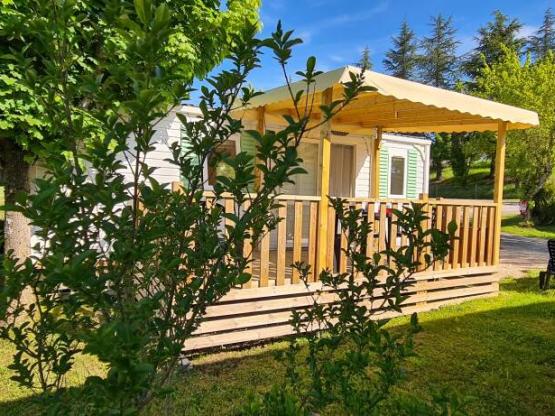 Mobilheim  Funny - 2 Schlafzimmer Halbüberdachte Terrasse