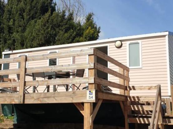 Mobilheim Confort 27m² 3 Zimmer + Terrasse auf Pfählen